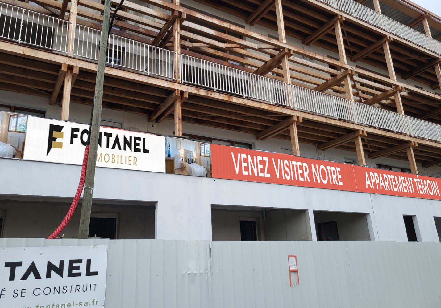 Whood - panneau chantier balcon